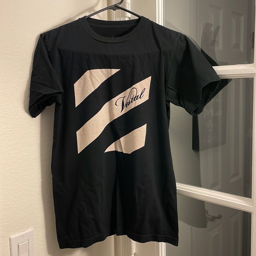 Vestal Basic Tee Shirt